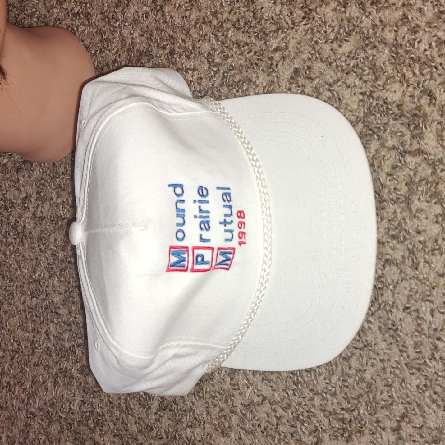 Vintage 1998 Yupoong Mound Prairie Mutual White Snapback Rope Trucker Hat